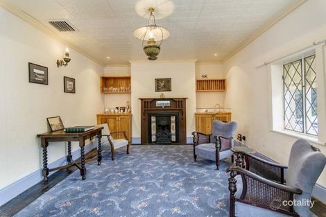 Property photo of 5 Muggs Hill Road Torrens Park SA 5062