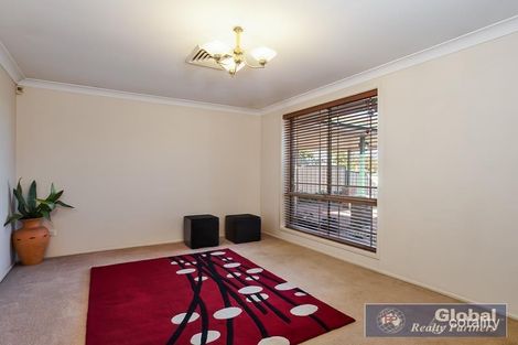 Property photo of 30 Olearia Crescent Warabrook NSW 2304