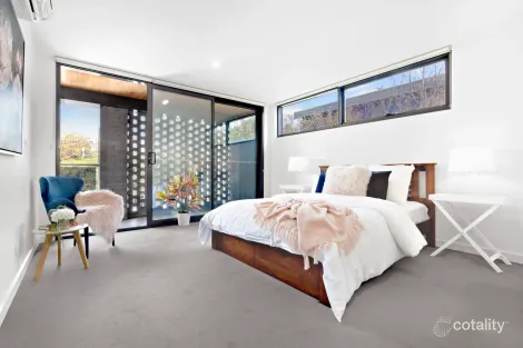 Property photo of 1/251 Riversdale Road Hawthorn East VIC 3123