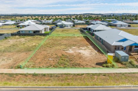 14 Lacebark Dr, Forest Hill, NSW 2651