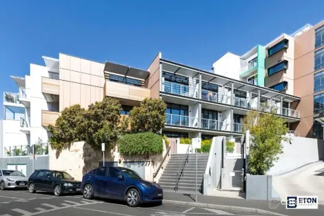 219/77 Hobsons Rd, Kensington, VIC 3031