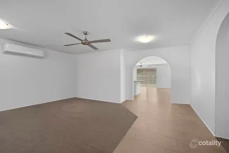 Property photo of 17 Katandra Crescent Bellbird Park QLD 4300