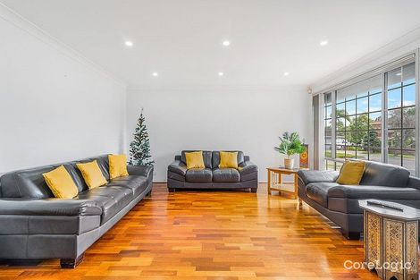 Property photo of 4 Palm Close Green Valley NSW 2168