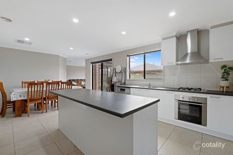 Property photo of 37 Cloverfields Crescent Epsom VIC 3551