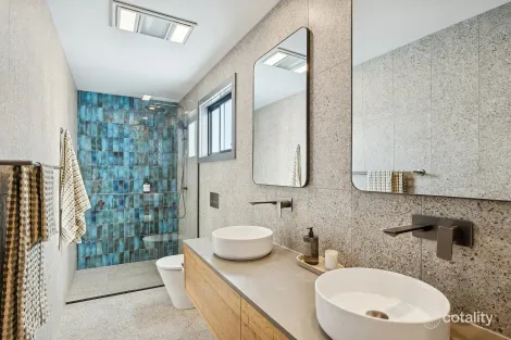 Property photo of 11 Colleen Street Berkeley Vale NSW 2261