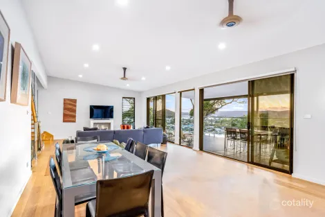 Property photo of 23 Fishermans Parade Daleys Point NSW 2257