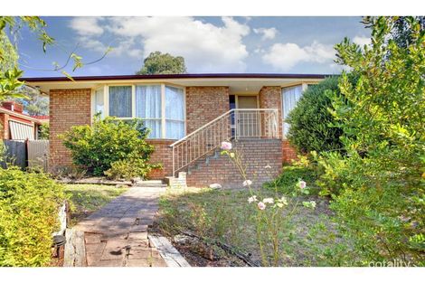 6 Penshurst Pl, Warranwood, VIC 3134