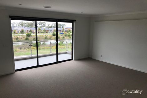 Property photo of 29 Maeve Circuit Clyde North VIC 3978