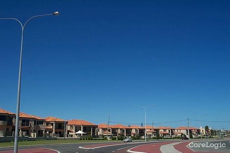 Property photo of 3/160 West Coast Drive Sorrento WA 6020