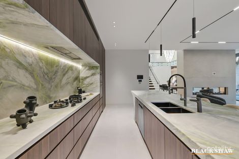 Property photo of 18 Denman Street Yarralumla ACT 2600