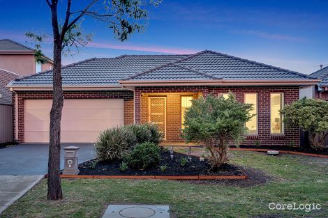 Property photo of 8 Hollows Court Craigieburn VIC 3064