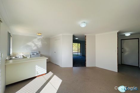 Property photo of 7A Knowle Way Warnbro WA 6169