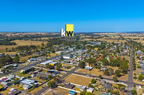 Property photo of 54 Albert Street Rosedale VIC 3847