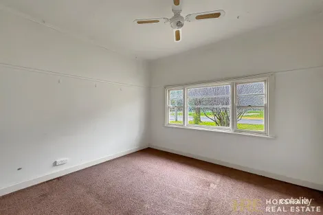 Property photo of 2 Asquith Reserve Warracknabeal VIC 3393