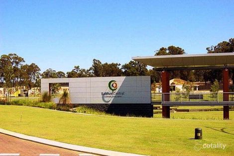 Property photo of 10 Renmark Court Baldivis WA 6171
