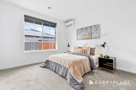 Property photo of 34 Ling Drive Rowville VIC 3178