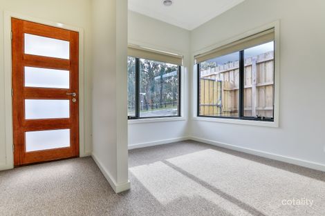 Property photo of 128 Manna Gum Drive Pakenham VIC 3810