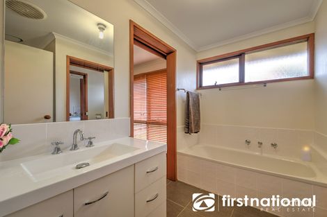 Property photo of 1/5 Stella Street Beaconsfield VIC 3807