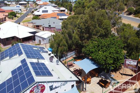 6 Rees Pl, Wannanup, WA 6210