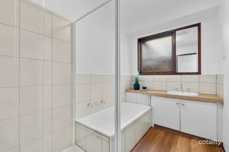 Property photo of 33 Epsom Avenue Epping VIC 3076