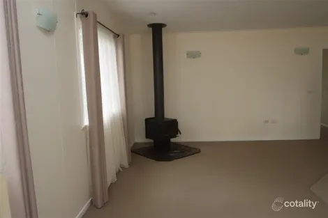 Property photo of 407 Rouse Street Tenterfield NSW 2372