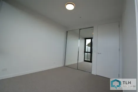 Property photo of 302/1 Pettys Lane Doncaster VIC 3108