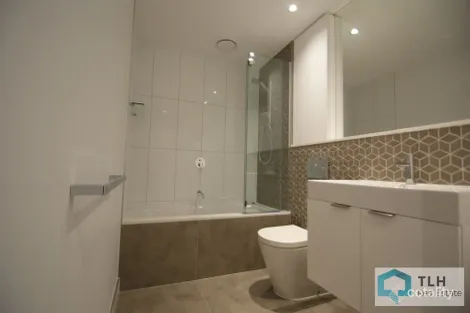 Property photo of 302/1 Pettys Lane Doncaster VIC 3108