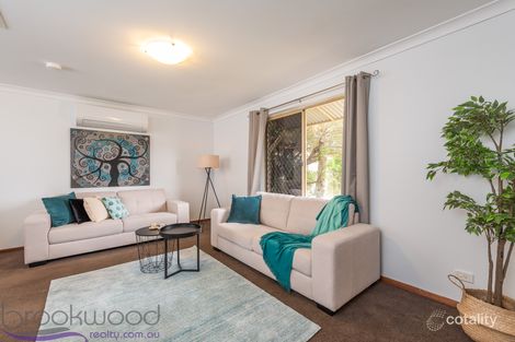 Property photo of 35 Reynolds Close Swan View WA 6056