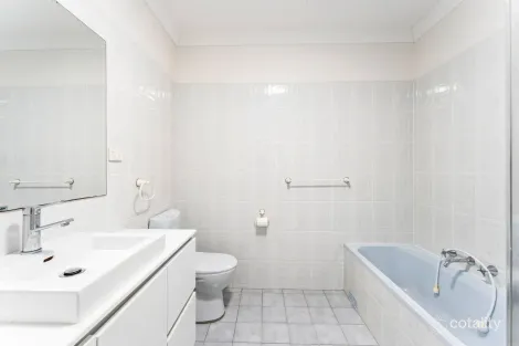 Property photo of 1/52 Glider Avenue Blackbutt NSW 2529