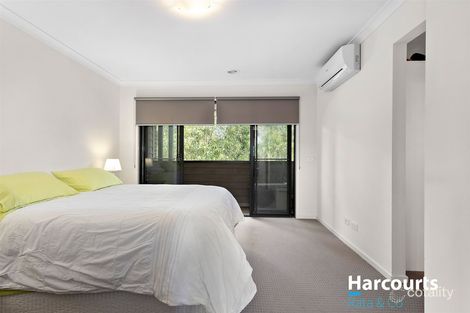 Property photo of 116 Hazel Glen Drive Doreen VIC 3754