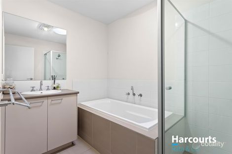 Property photo of 116 Hazel Glen Drive Doreen VIC 3754