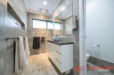 Property photo of 9 Snowy Crescent Dubbo NSW 2830