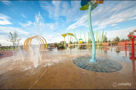 Property photo of 14 Natura Avenue Werribee VIC 3030