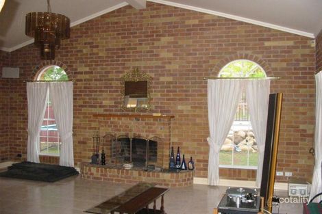 Property photo of 21 Almavale Street Carindale QLD 4152