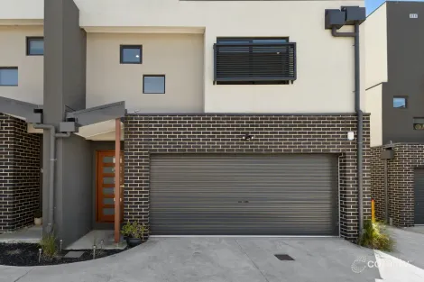 Property photo of 9/11 Pine Crescent Boronia VIC 3155
