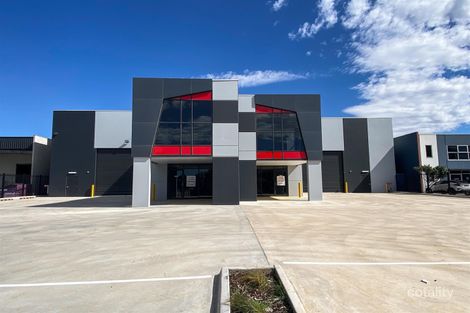 1/11 Waigani Ave, Ravenhall, VIC 3023