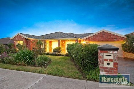 7 Banks Rd, Pakenham, VIC 3810