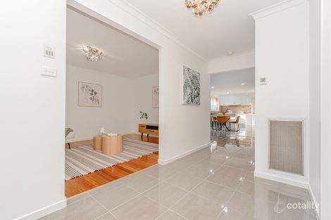 Property photo of 25 Woodworth Court Roxburgh Park VIC 3064