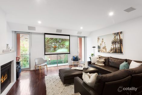 Property photo of 4/82-84 Barkly Street St Kilda VIC 3182