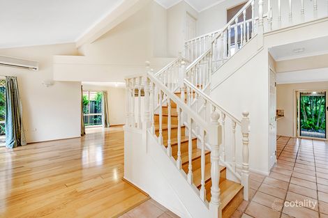 Property photo of 27 Rossmoya Street Carindale QLD 4152