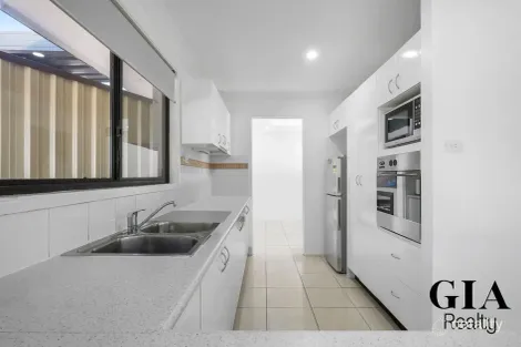 Property photo of 72 Dransfield Road Edensor Park NSW 2176