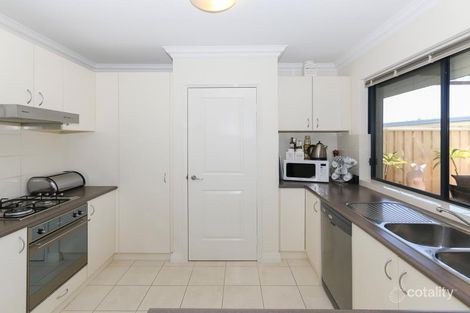 B/16 Burdham Way, Balga, WA 6061