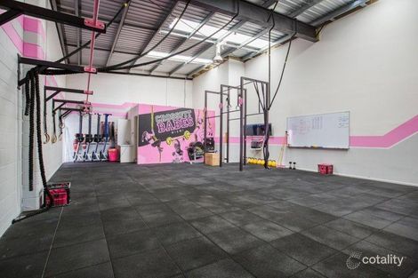 Property photo of 1/31 Hillcrest Parade Miami QLD 4220