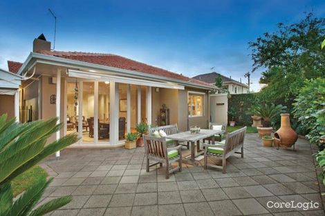 Property photo of 111 Ormond Esplanade Elwood VIC 3184