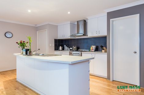 Property photo of 11 Honeydew Bend Byford WA 6122