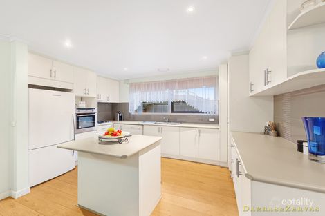 Property photo of 5 Loddon Court Clayton South VIC 3169