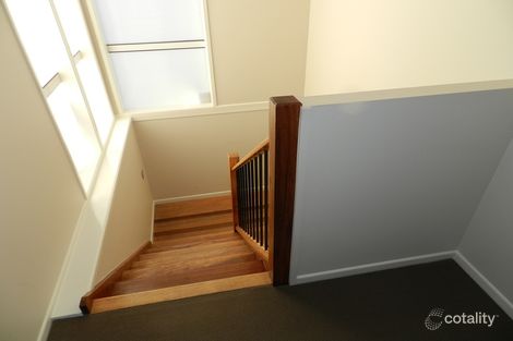 Property photo of 2/9 Cockatoo Drive New Auckland QLD 4680
