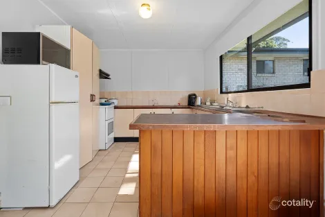 Property photo of 27 Boyd Avenue Lemon Tree Passage NSW 2319