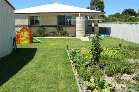 Property photo of 11 George Street Sinclair WA 6450
