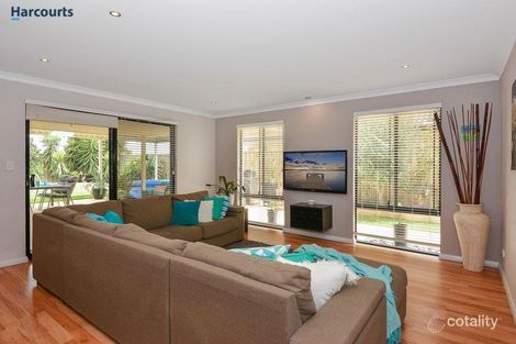 Property photo of 9 Sanctuary Gardens Ridgewood WA 6030